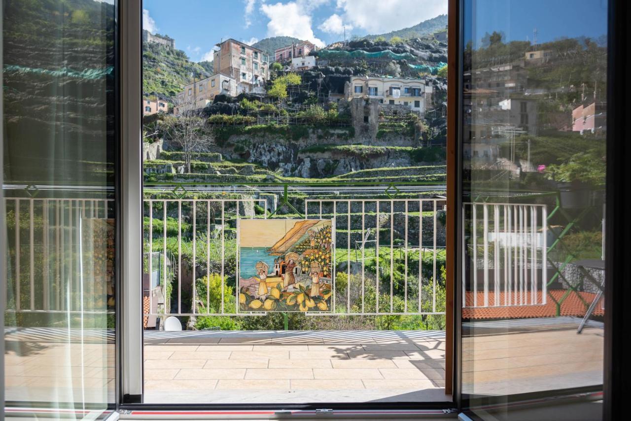 Casa Aura - Amalfi Coast Lägenhet Maiori Exteriör bild