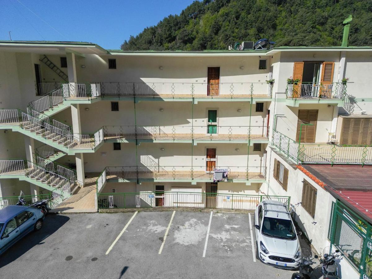 Casa Aura - Amalfi Coast Lägenhet Maiori Exteriör bild
