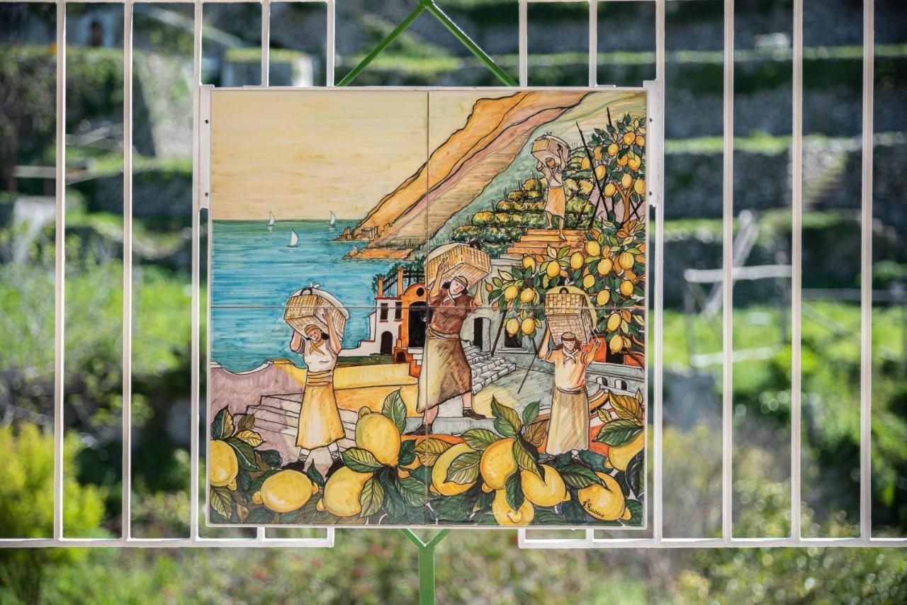 Casa Aura - Amalfi Coast Lägenhet Maiori Exteriör bild