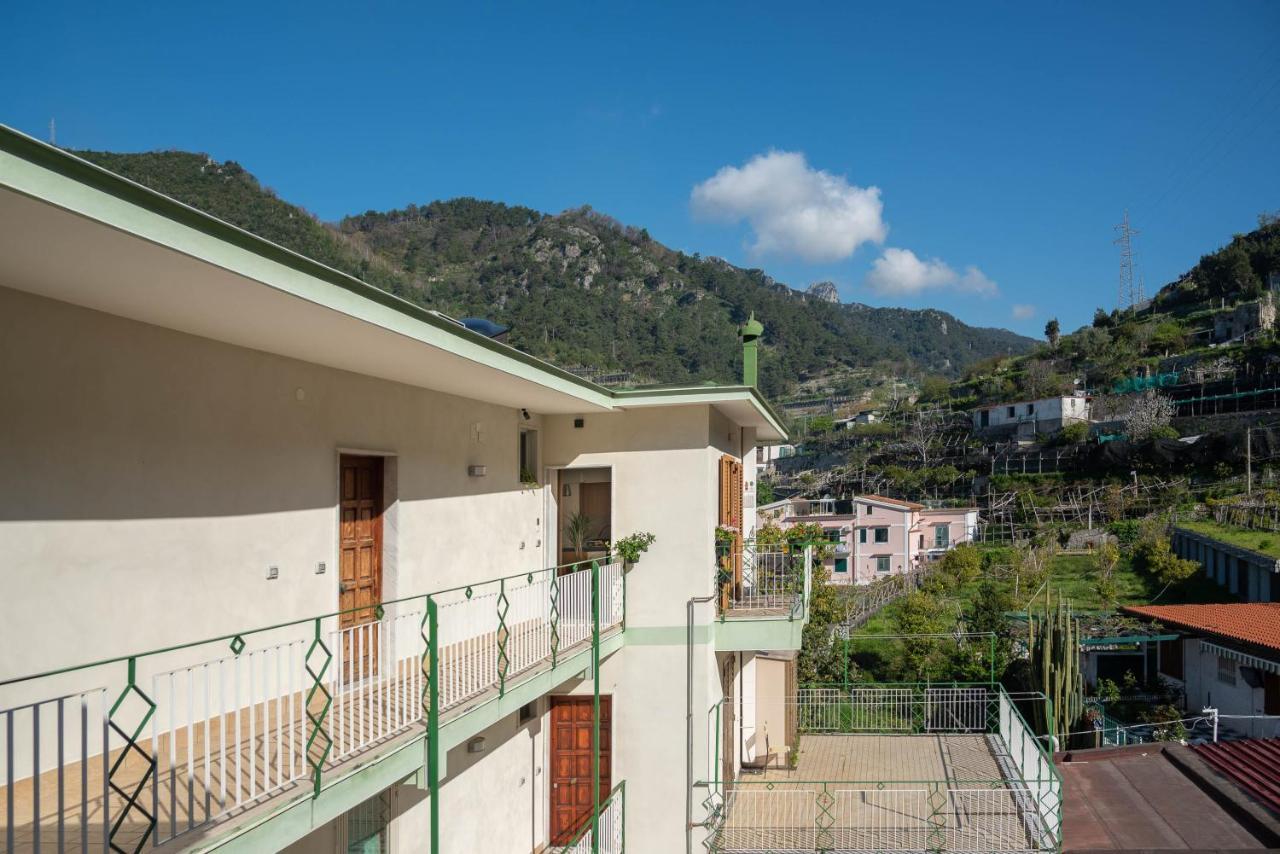 Casa Aura - Amalfi Coast Lägenhet Maiori Exteriör bild